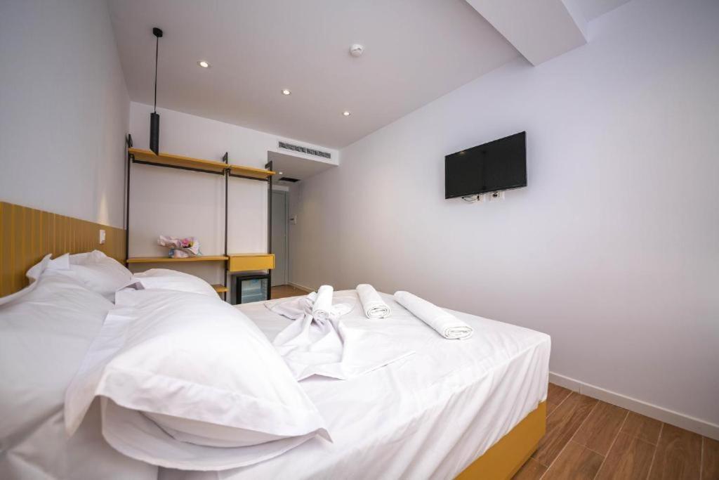 Hesperus Hotel Орикум Екстериор снимка